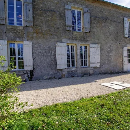 Vakantiehuis Grande Maison Renovee Avec Piscine Privee Et Parc, Ideale Pour En Famille En Dordogne - Fr-1-616-216 *
