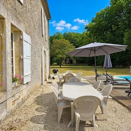 Grande Maison Renovee Avec Piscine Privee Et Parc, Ideale Pour En Famille En Dordogne - Fr-1-616-216 Savignac-les-Églises